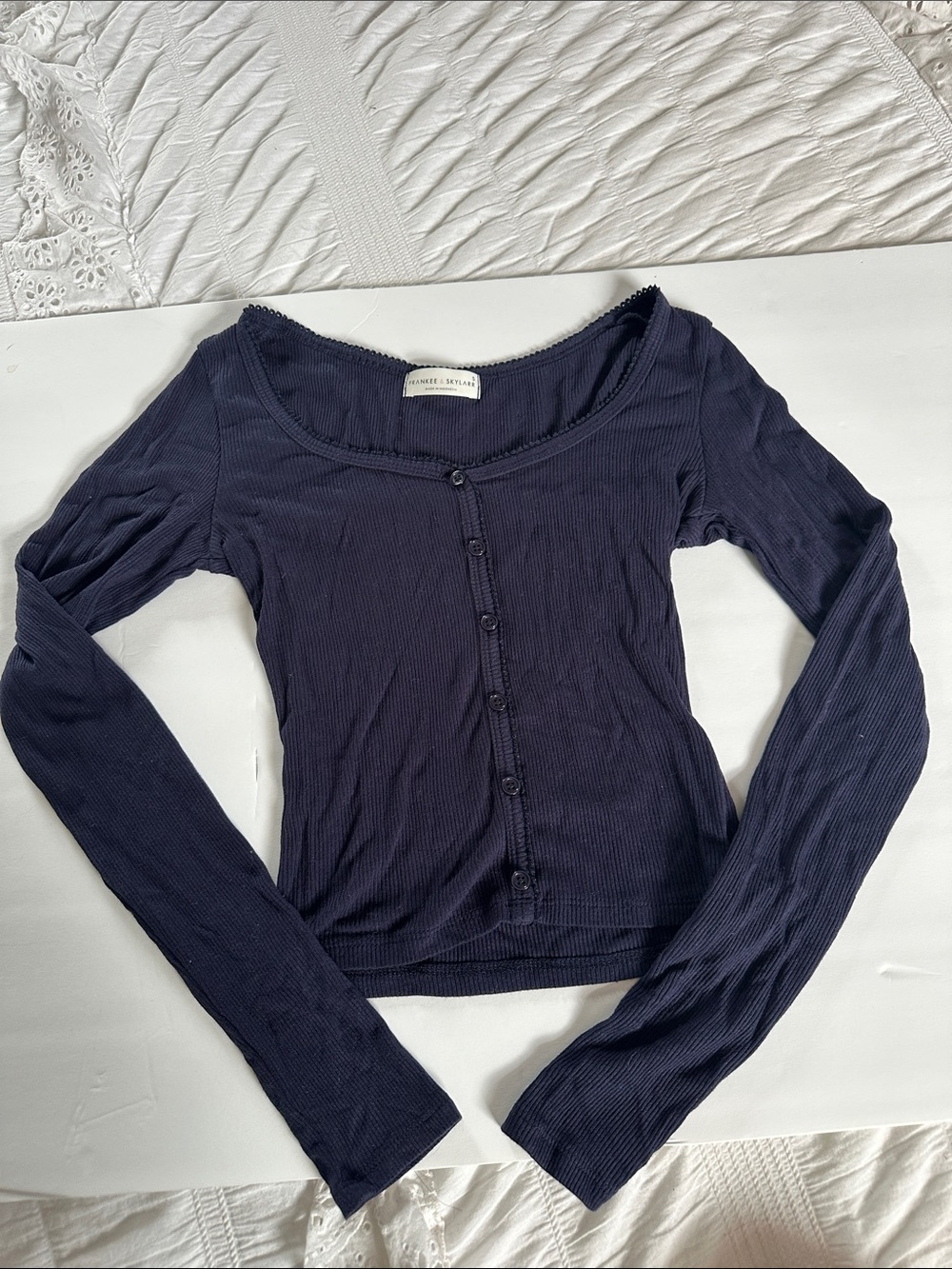 Frankee & Skylarr Ribbed Navy Button-Front Long Sleeve Top